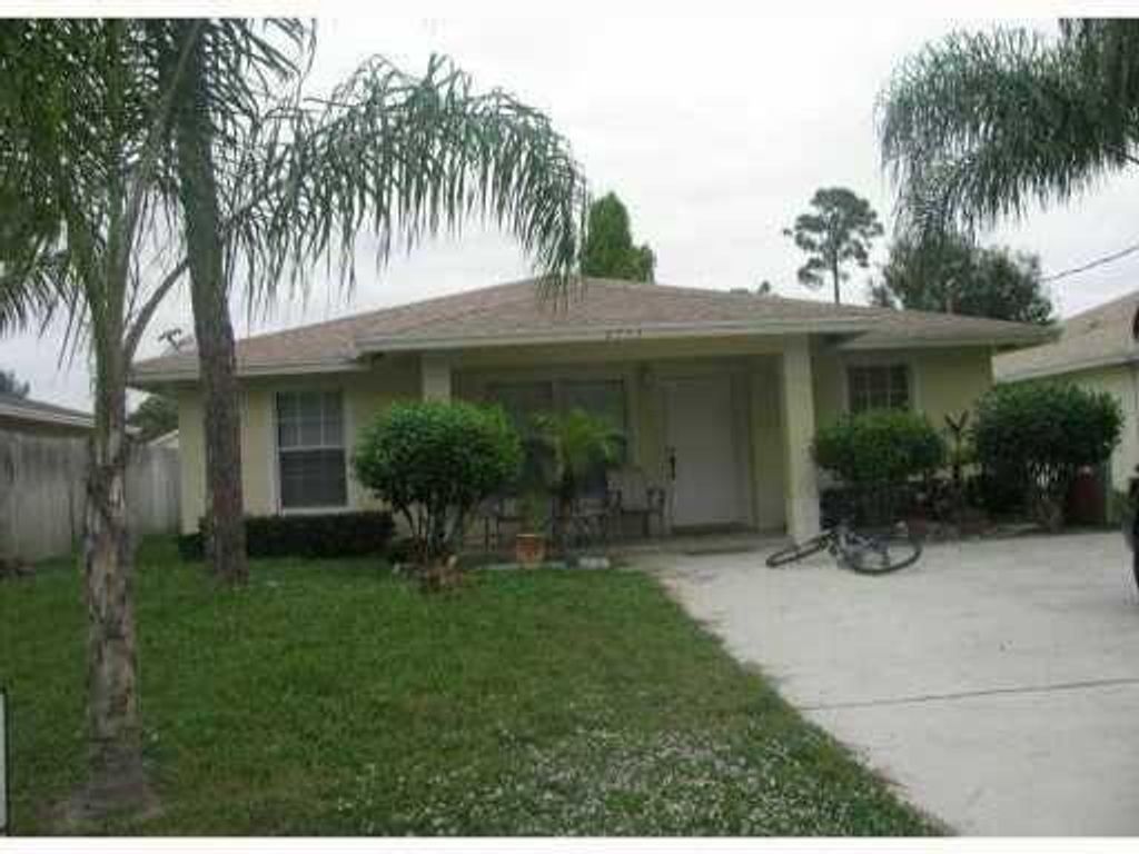 Photo of 6773 2nd Street, Jupiter, FL 33458 (MLS # R10944037)