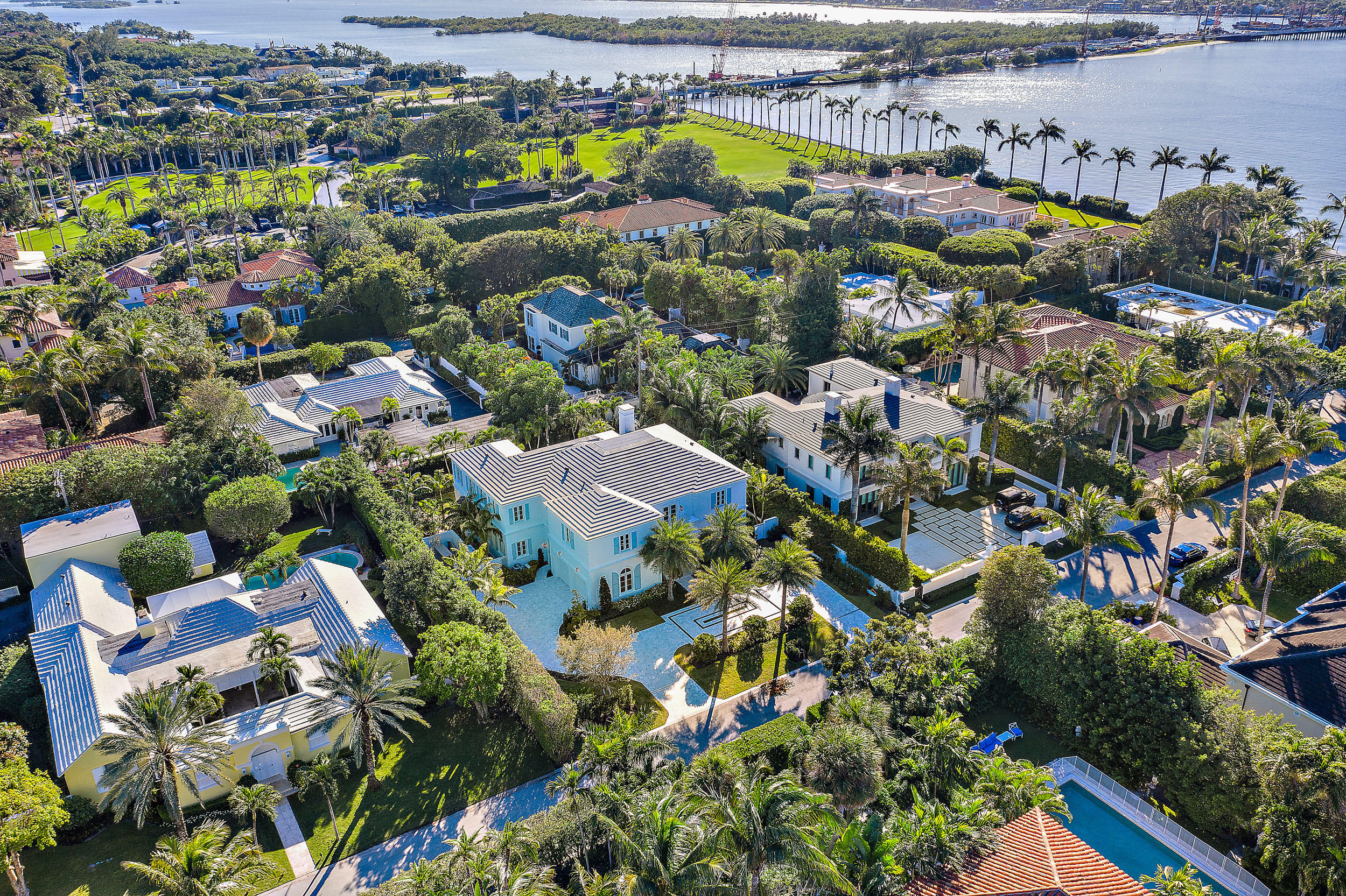 BOULEVARD ESTATES - Residential