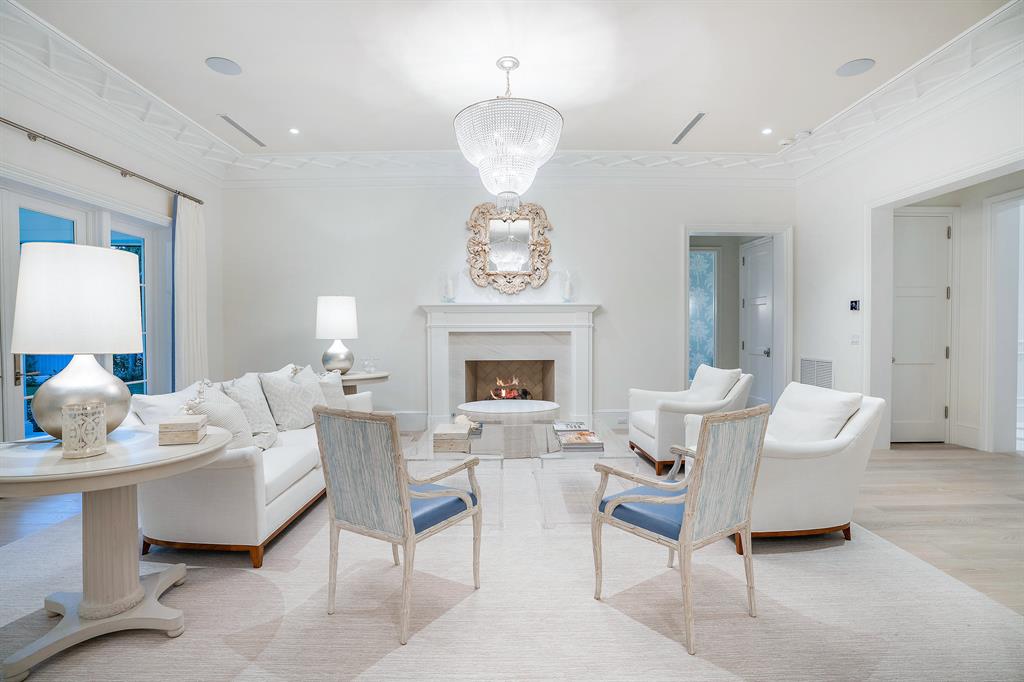 BOULEVARD ESTATES - Residential