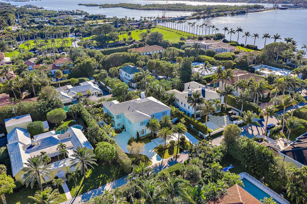 BOULEVARD ESTATES - Residential