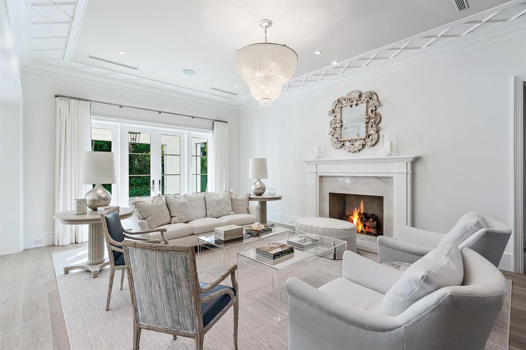 BOULEVARD ESTATES - Residential