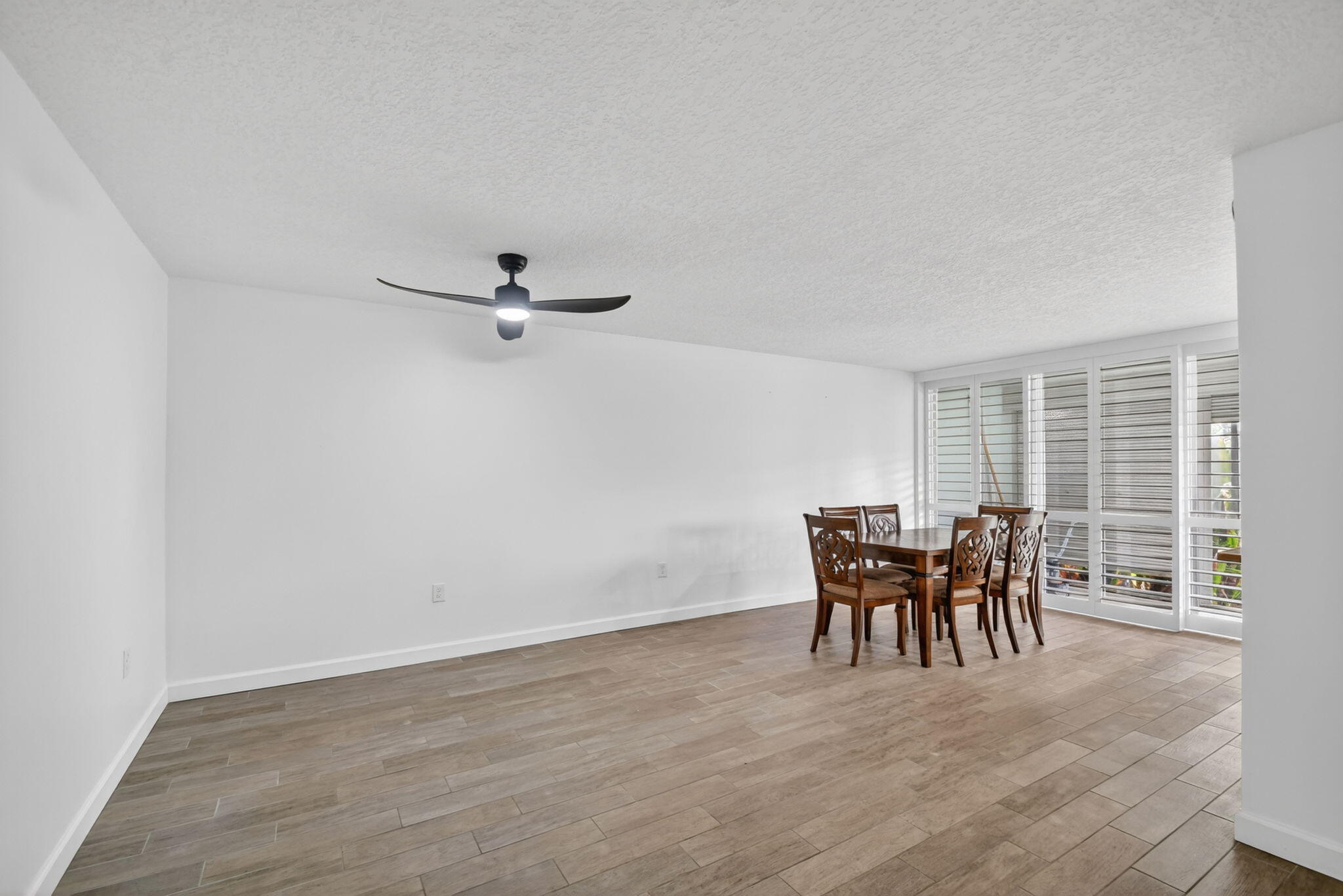 500 Davis Road 37