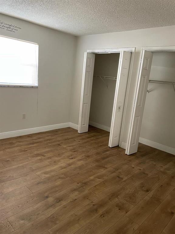 SUNRISE GOLF VILLAGE SEC - Residential Lease