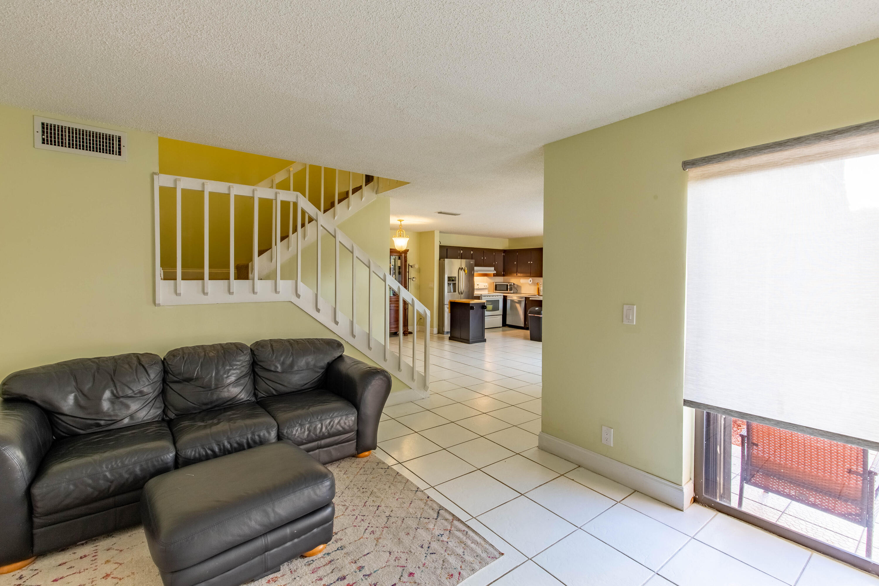 WOODLANDS OF PALM SPRINGS - Residential Lease