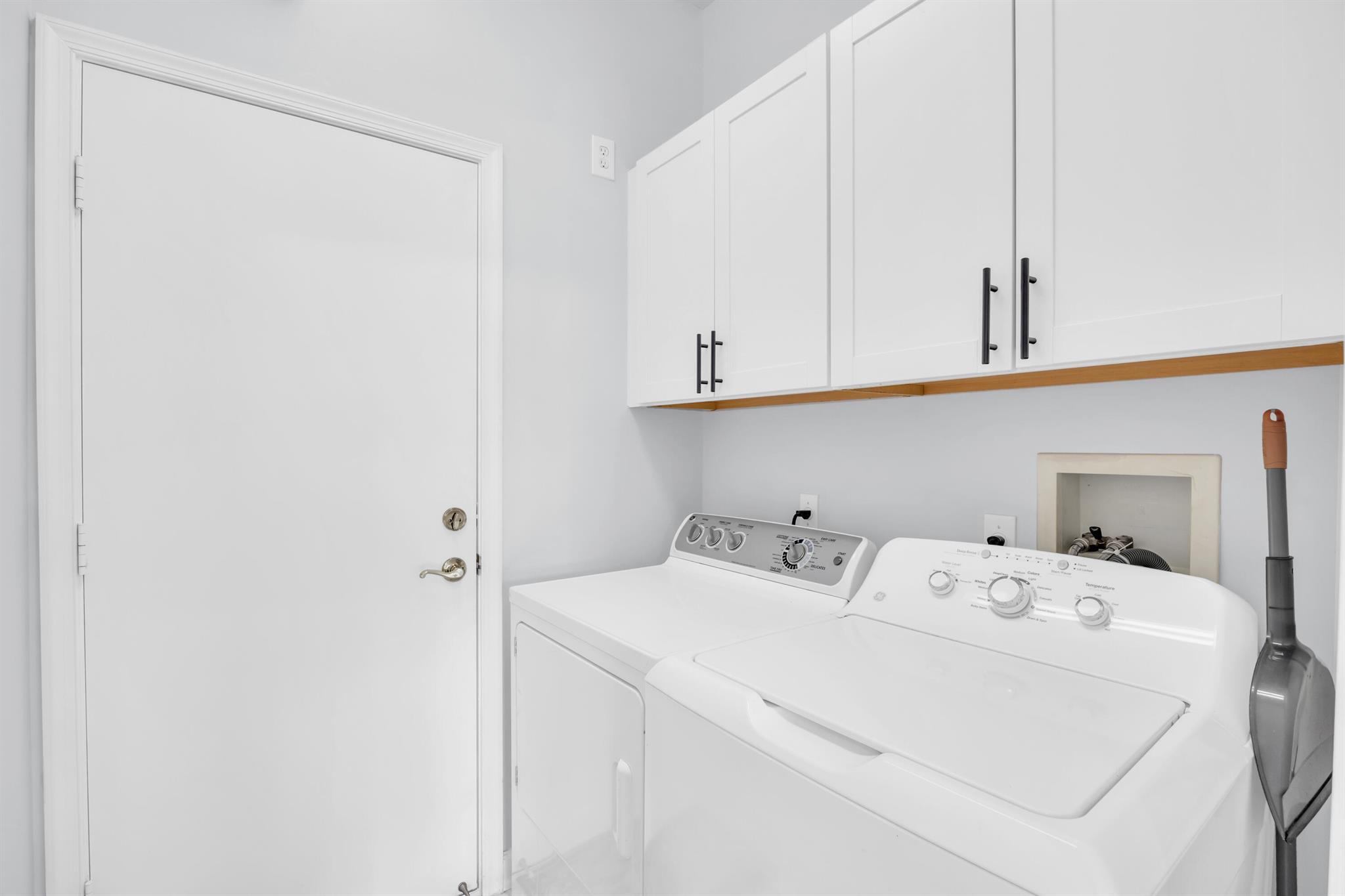 CASCADES AT ST LUCIE WEST - Residential Lease