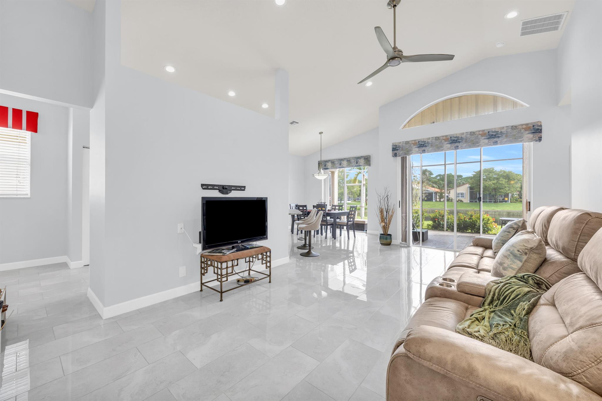 CASCADES AT ST LUCIE WEST - Residential Lease