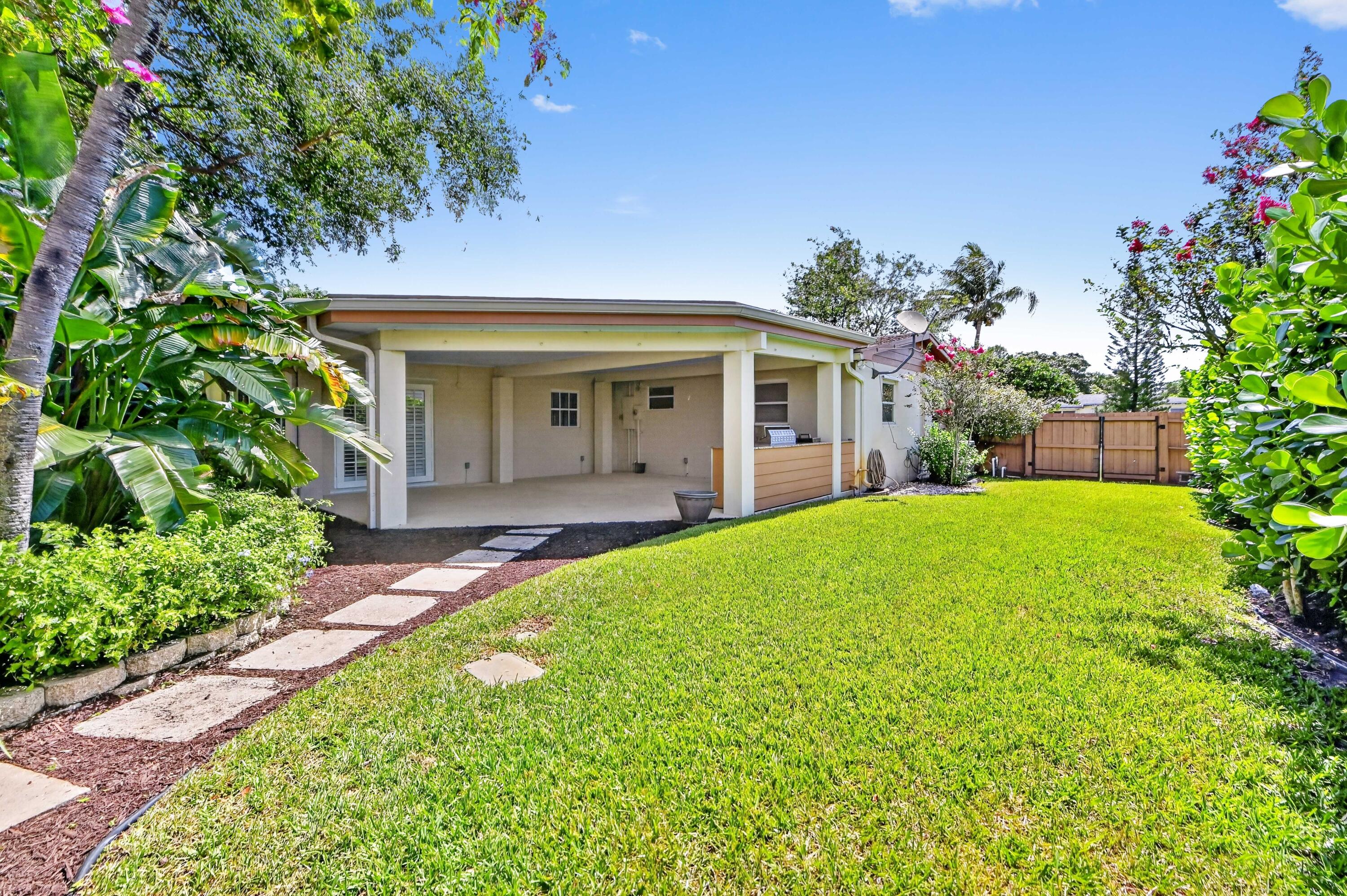 313 Poe Drive