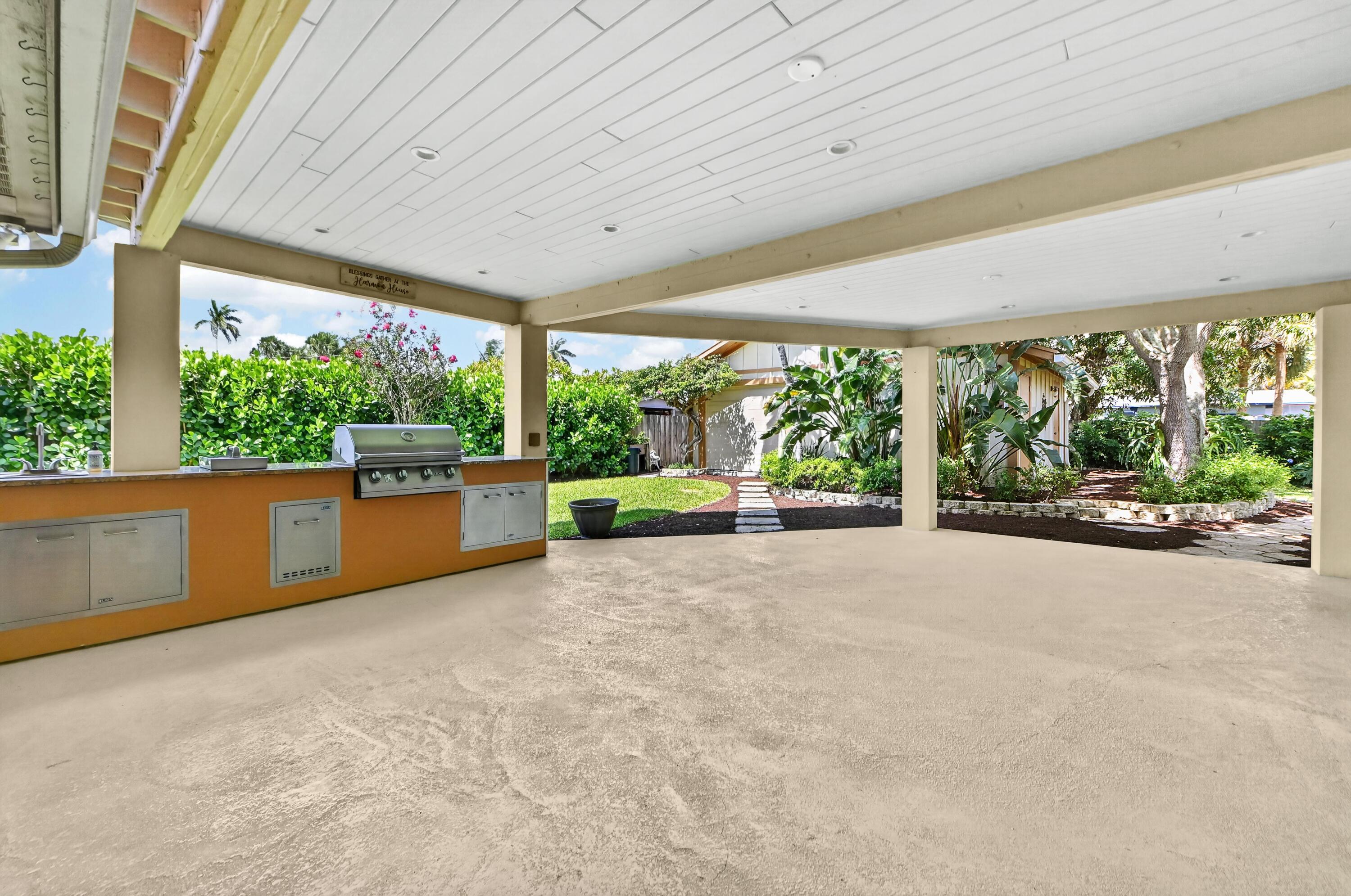 313 Poe Drive
