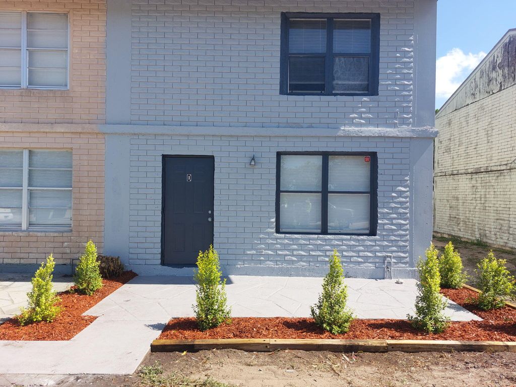 Photo of 1641 W 27th Street #D, Riviera Beach, FL 33404 (MLS # B26042966)
