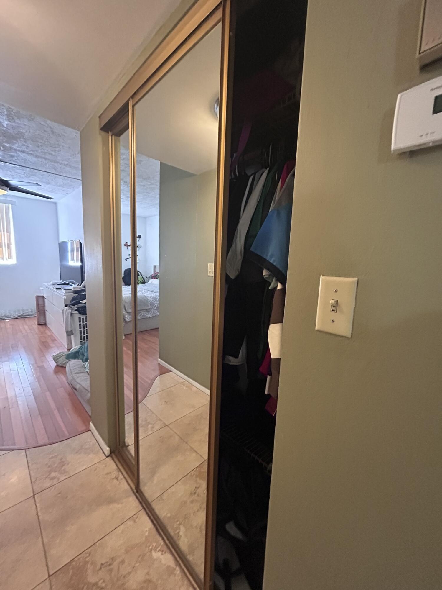 OMEGA CONDO NO 4 - Residential