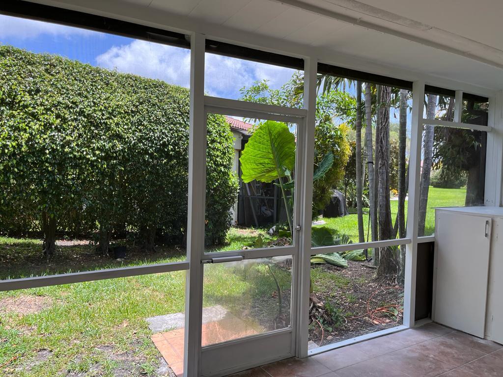 TIBURON 1 PHASE 1 - Residential Lease