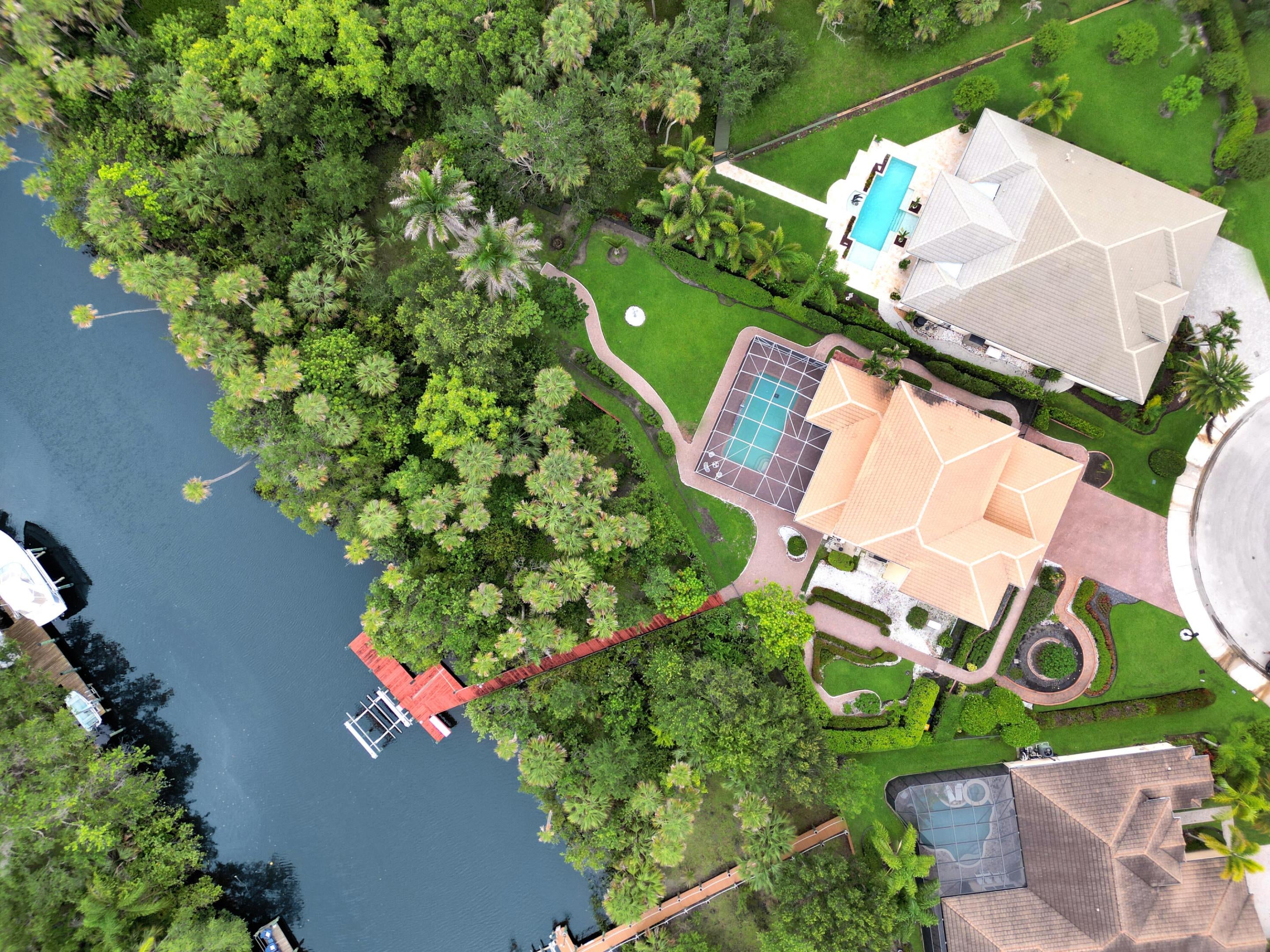 299 SW Lost River Road
