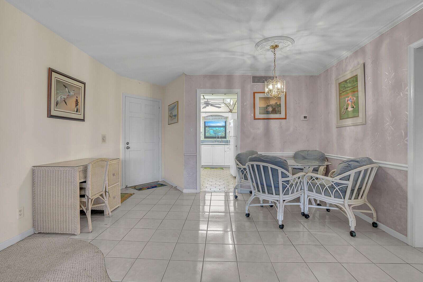 755 Saturn Street H207