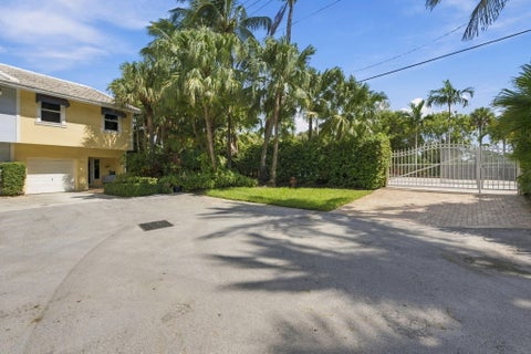 Tiny photo for 1795 NE 4TH Avenue #A1, Fort Lauderdale, FL 33305 (MLS # B26087882)