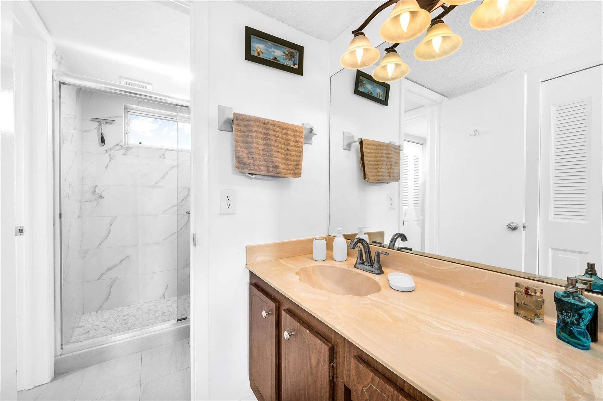 Bermuda Club - Residential