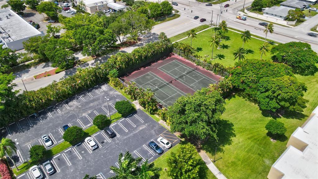 Bermuda Club - Residential