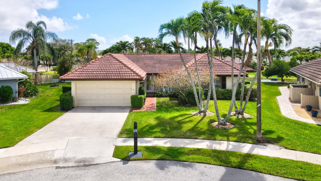 Photo of 10426 Vereda Circle, Boynton Beach, FL 33436 (MLS # R11169979)