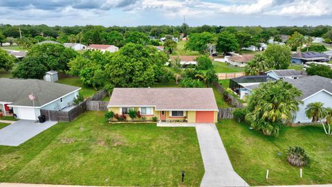 A home in Port St Lucie