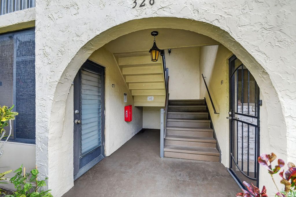 Photo of 328 Pine Ridge Circle #C-1, Greenacres, FL 33463 (MLS # R11169383)