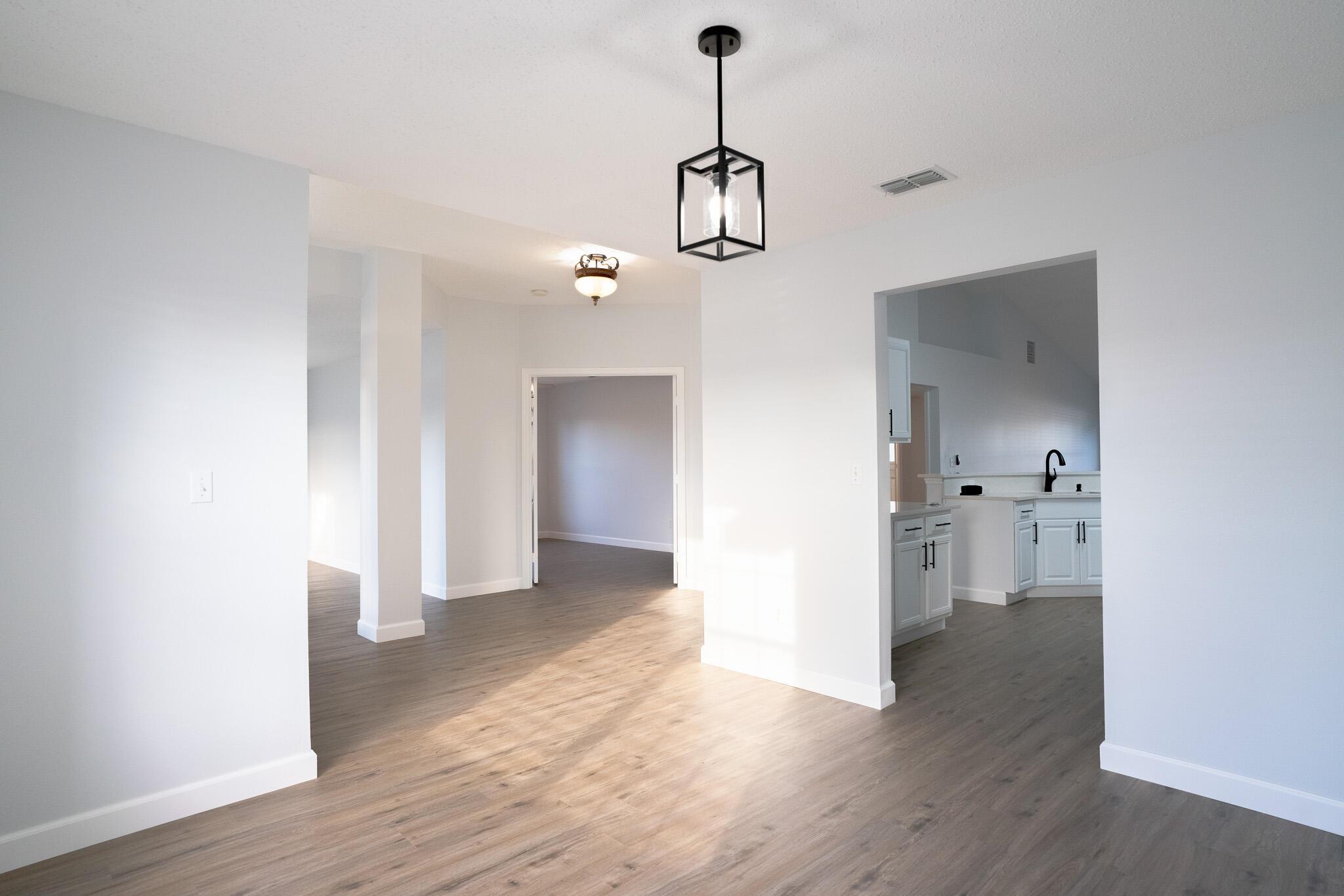 PORT ST LUCIE SECTION 8 - Residential Lease