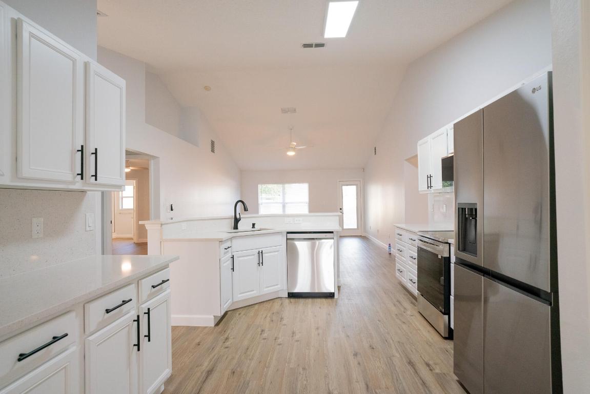 PORT ST LUCIE SECTION 8 - Residential Lease