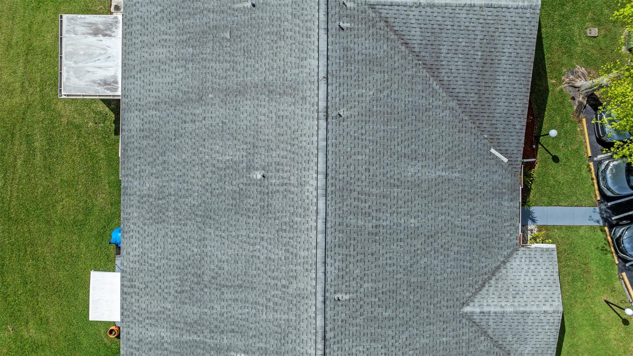 LAUDERDALE WEST - Residential