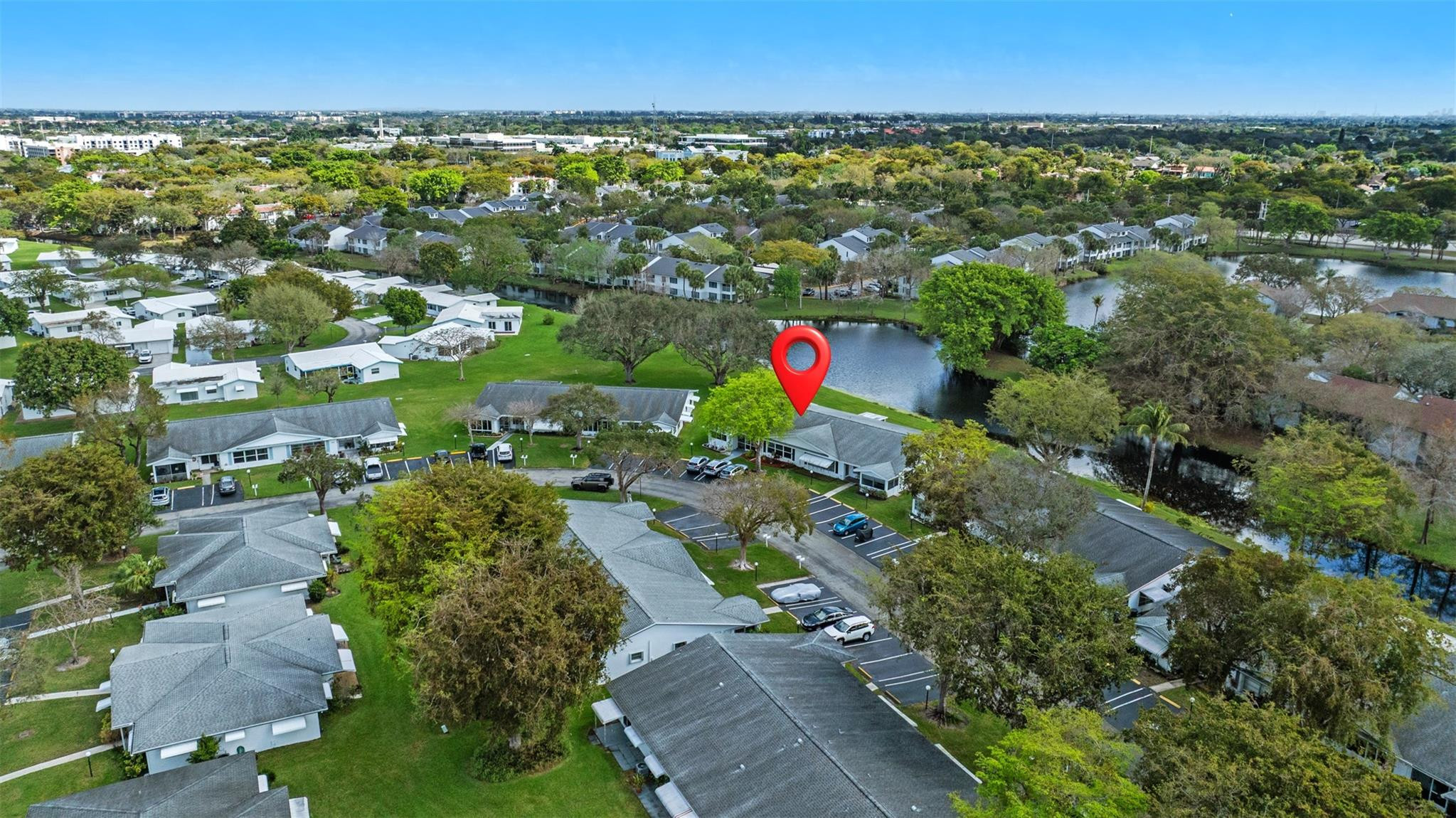 LAUDERDALE WEST - Residential