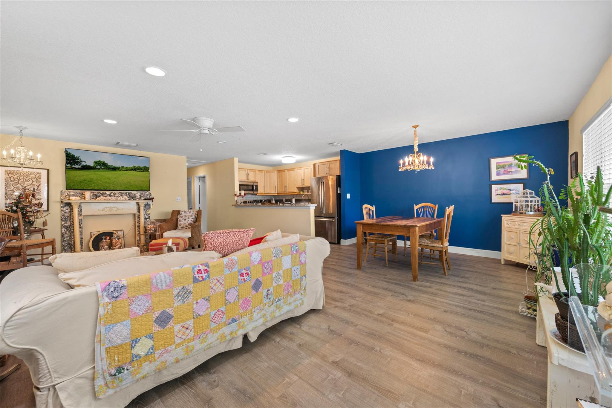 1156 NW 83rd Avenue B66