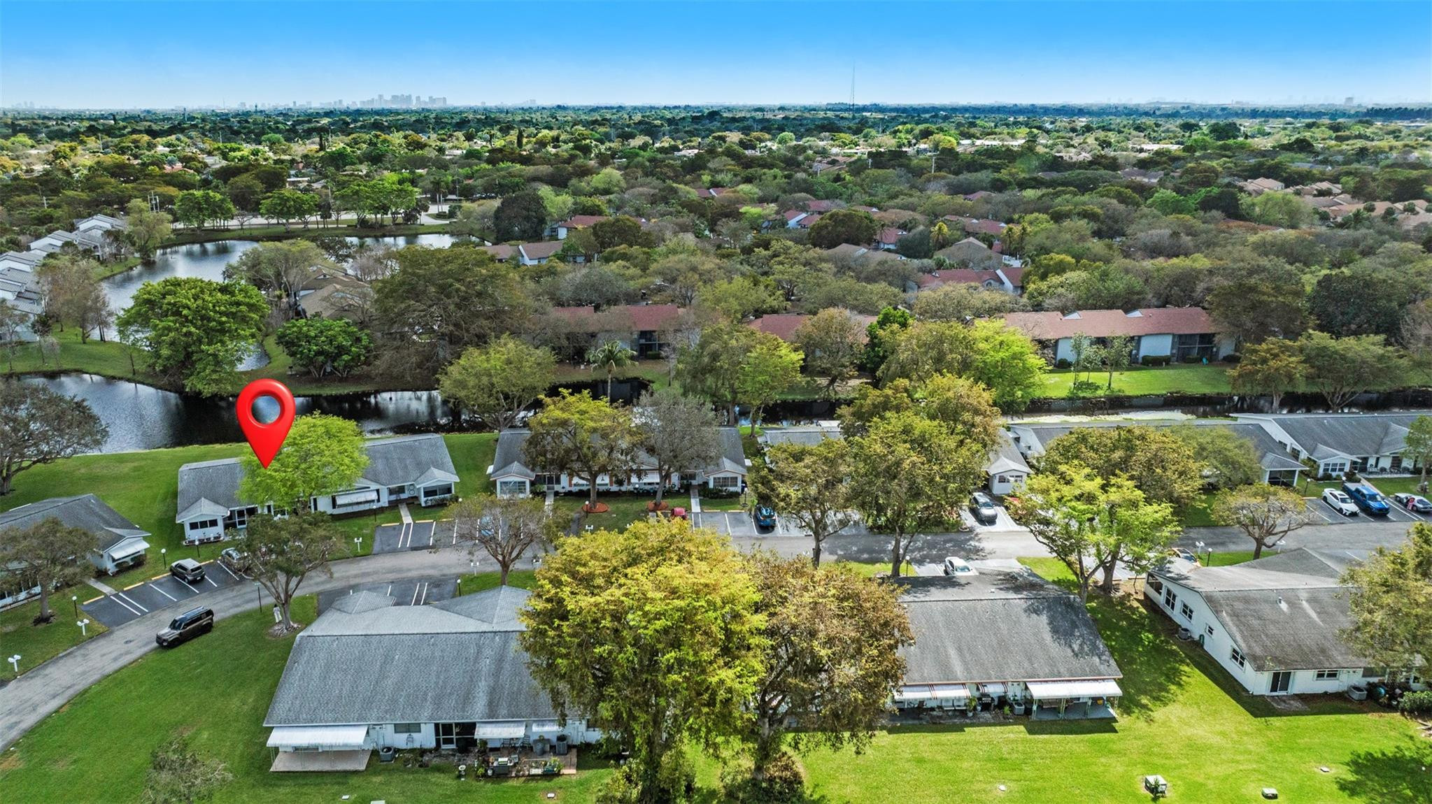 LAUDERDALE WEST - Residential