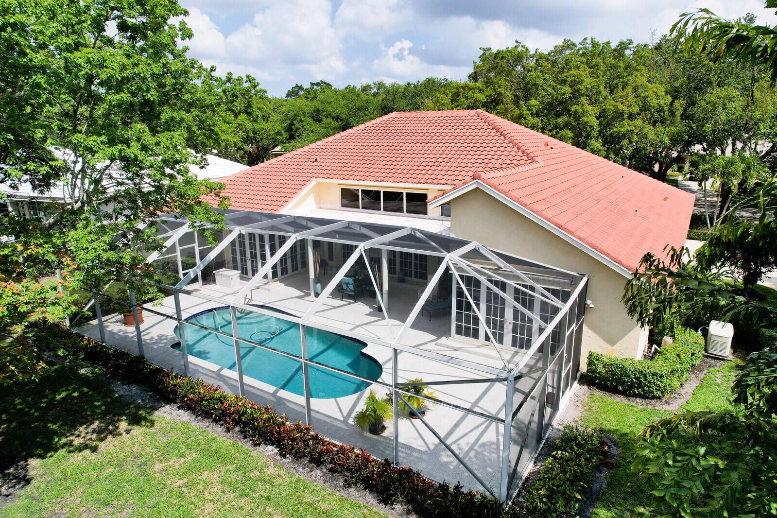 HERITAGE OAKS - Residential