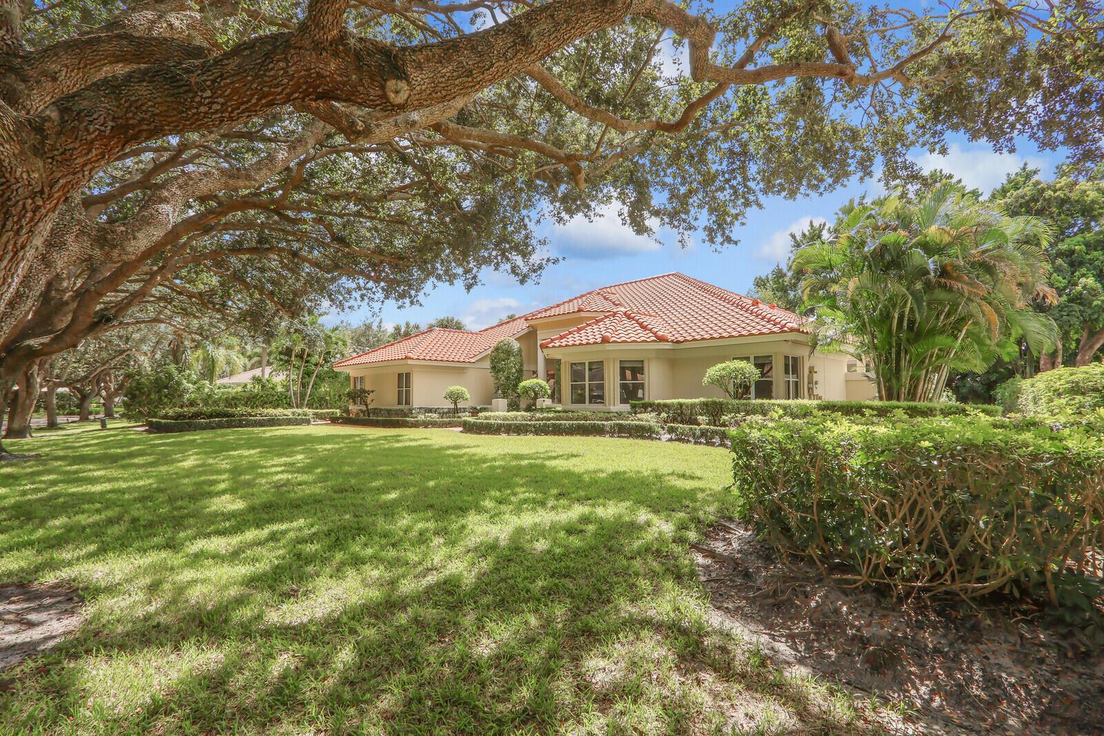 18517 SE Heritage Drive