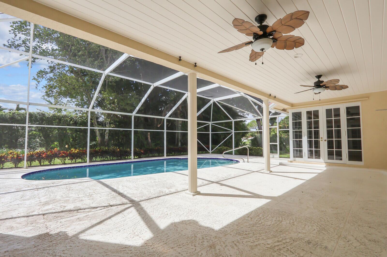 HERITAGE OAKS - Residential