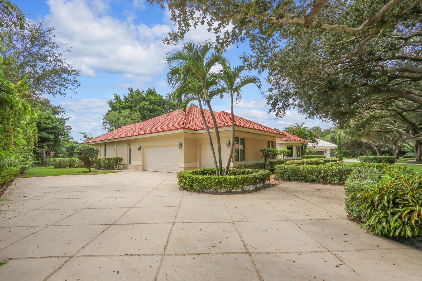 HERITAGE OAKS - Residential