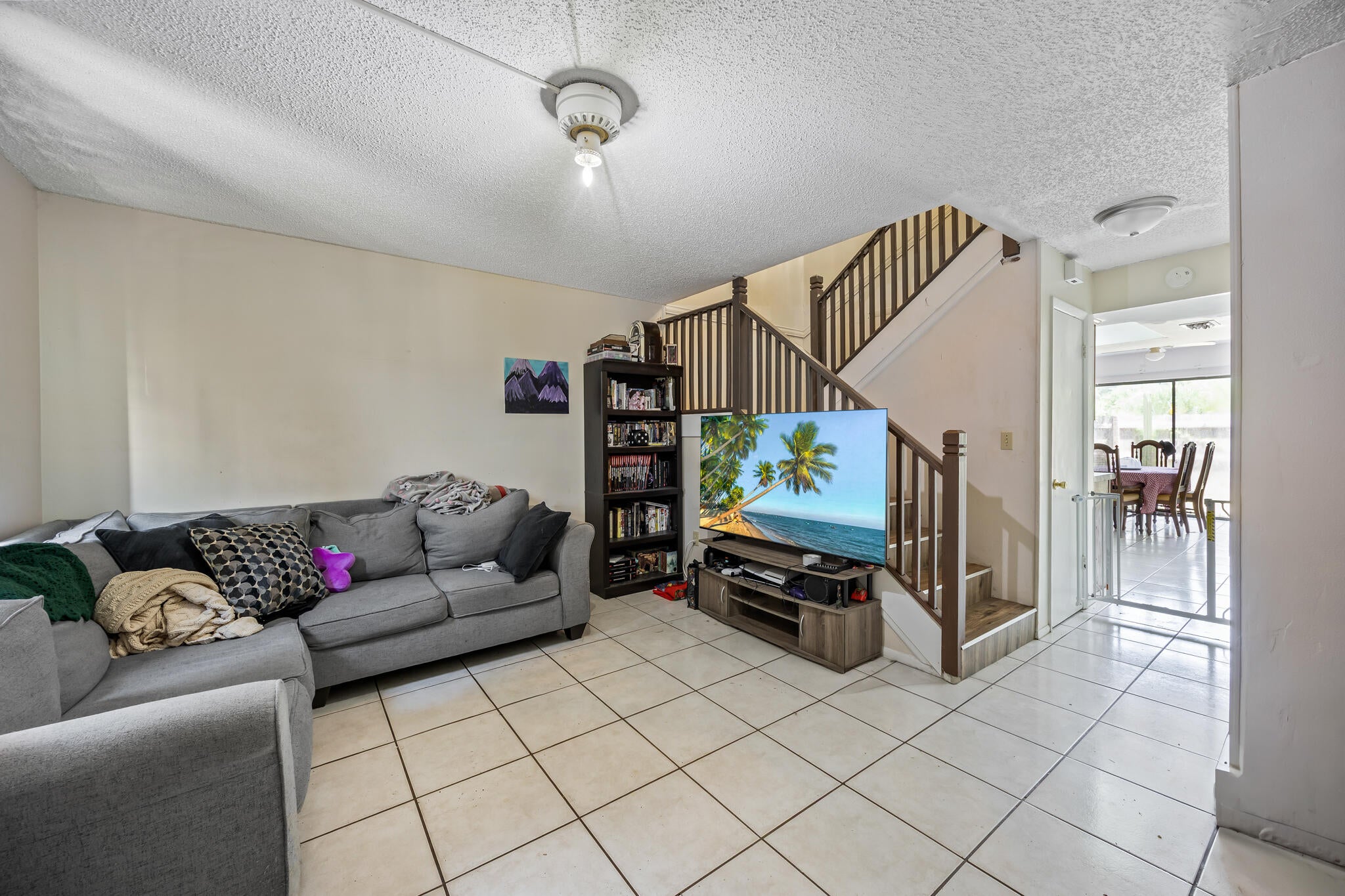 View photos, virtual tours, details... 1910 South Street
