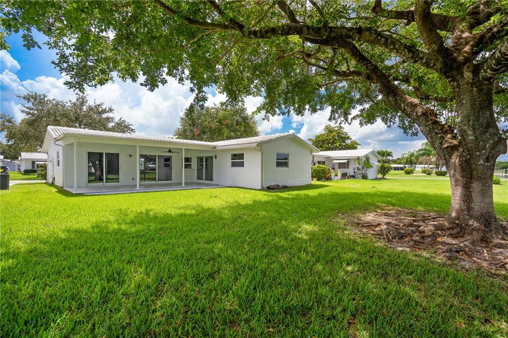 Lauderdale West 3 Sec 83- - Residential