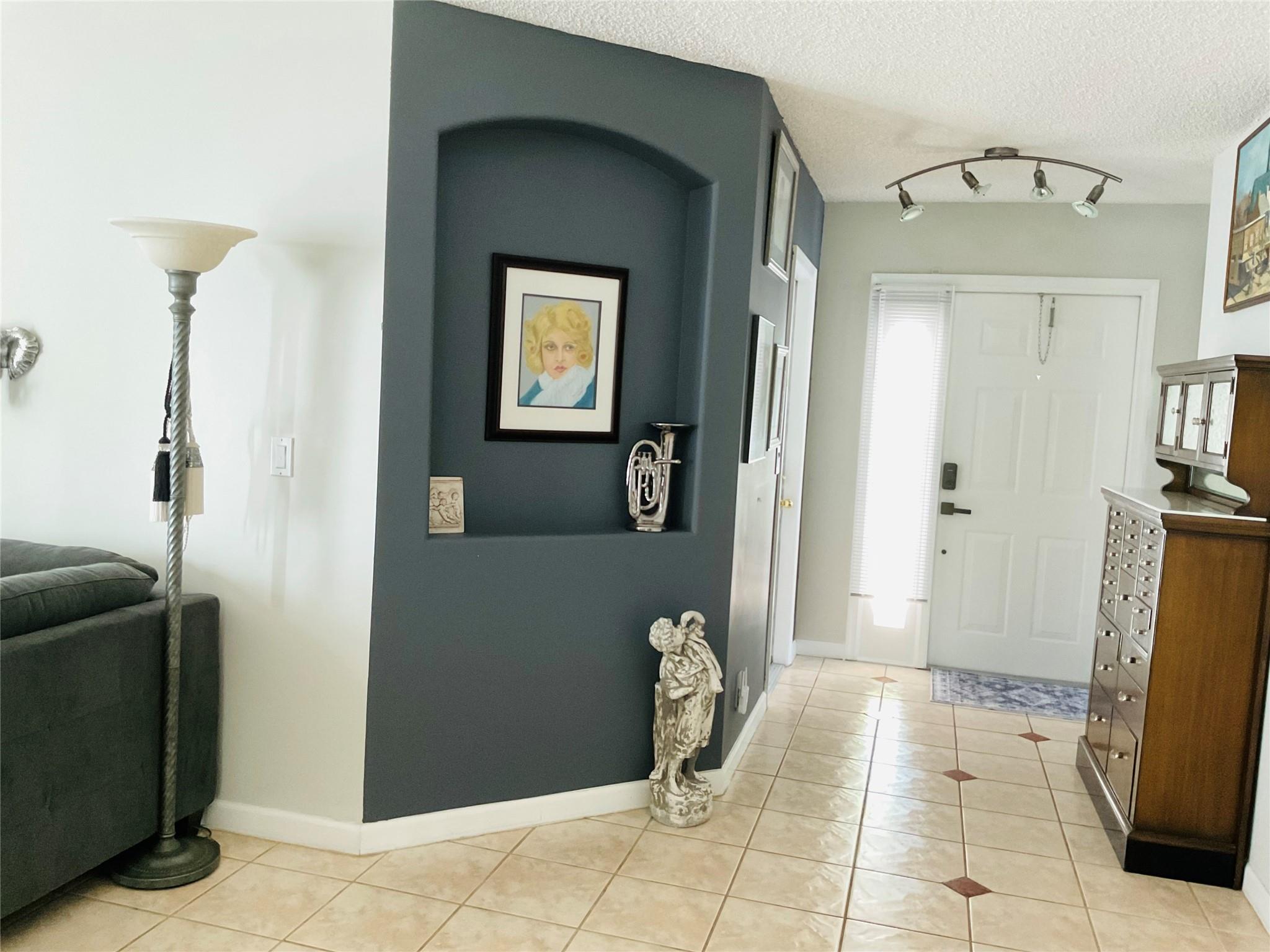 Banyan Oakridge 157-44 B - Residential