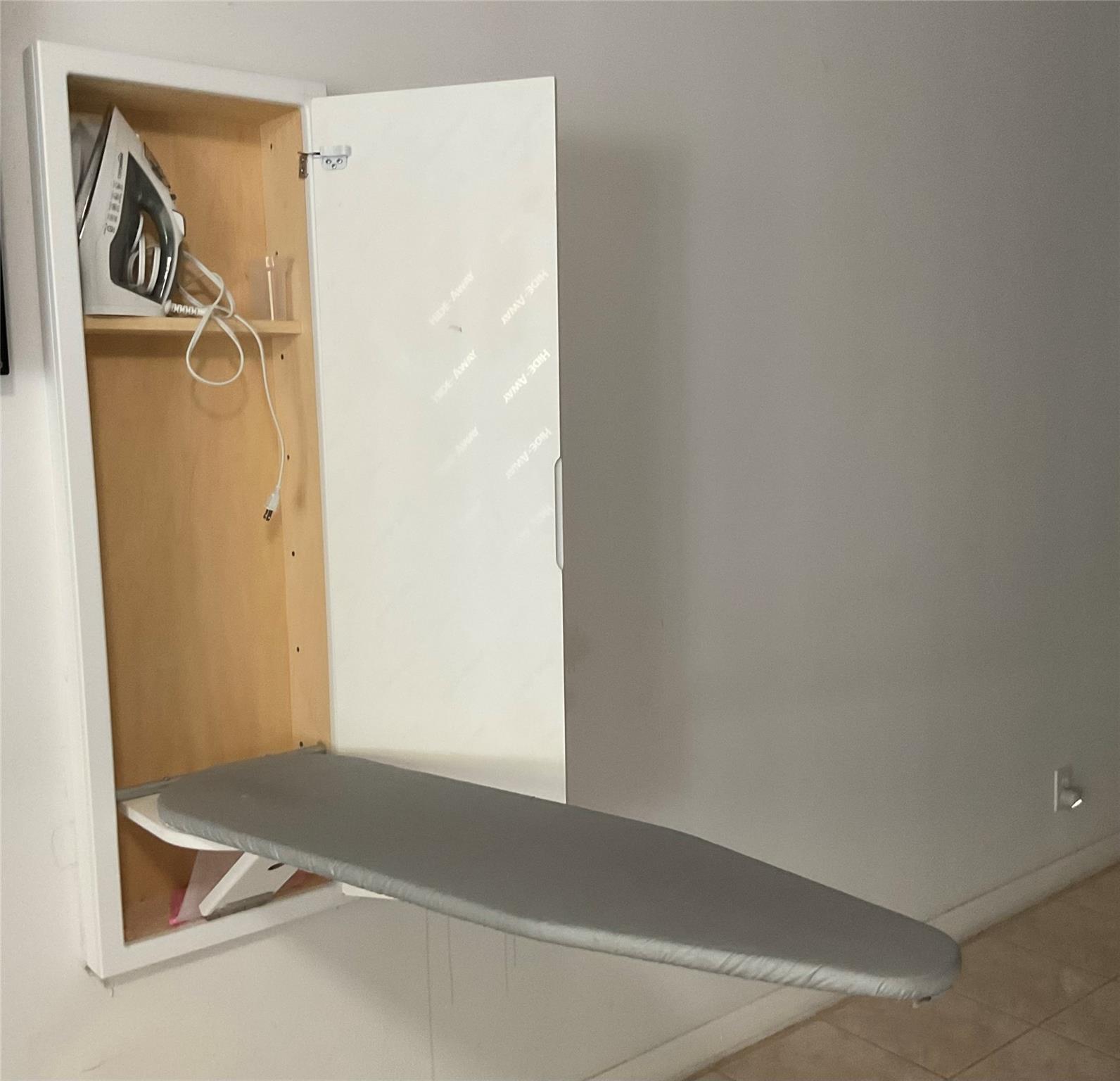 Banyan Oakridge 157-44 B - Residential