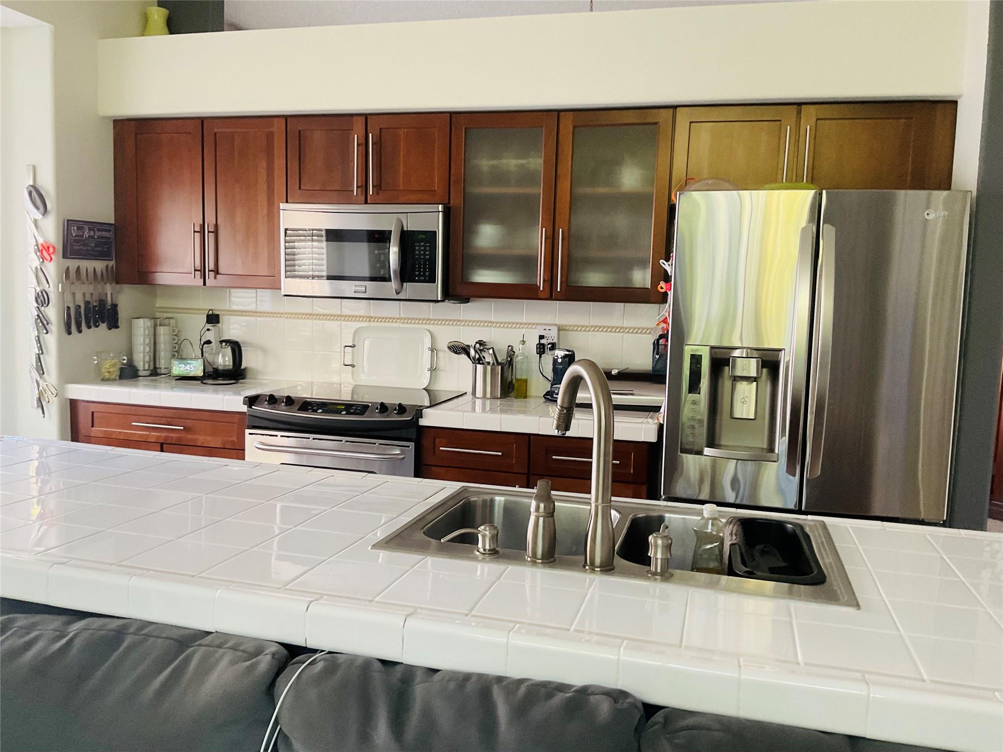 Banyan Oakridge 157-44 B - Residential