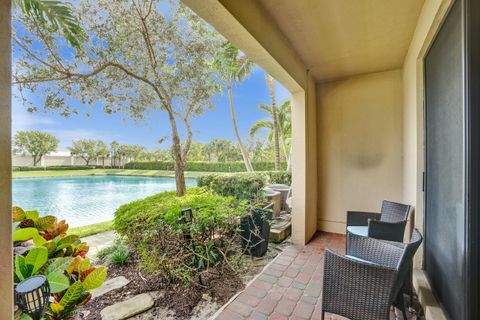 A home in Oakland Park