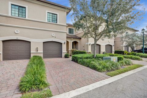 A home in Oakland Park