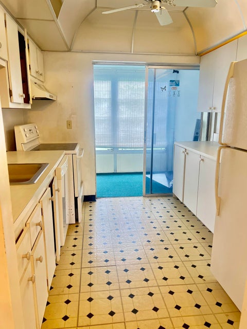 Tiny photo for 601 NW 78th Terrace #205, Margate, FL 33063 (MLS # B26083130)
