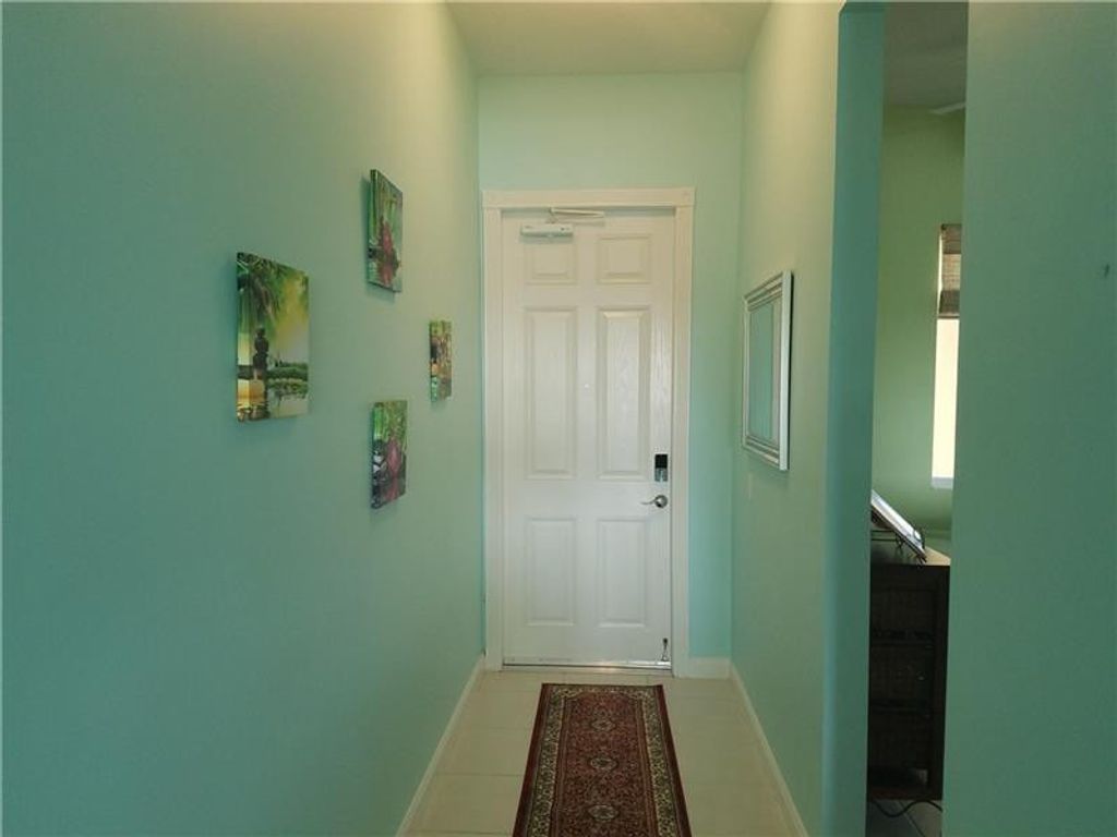 Photo of 12 Harbour Isle Drive #Ph02, Fort Pierce, FL 34949 (MLS # F10464540)