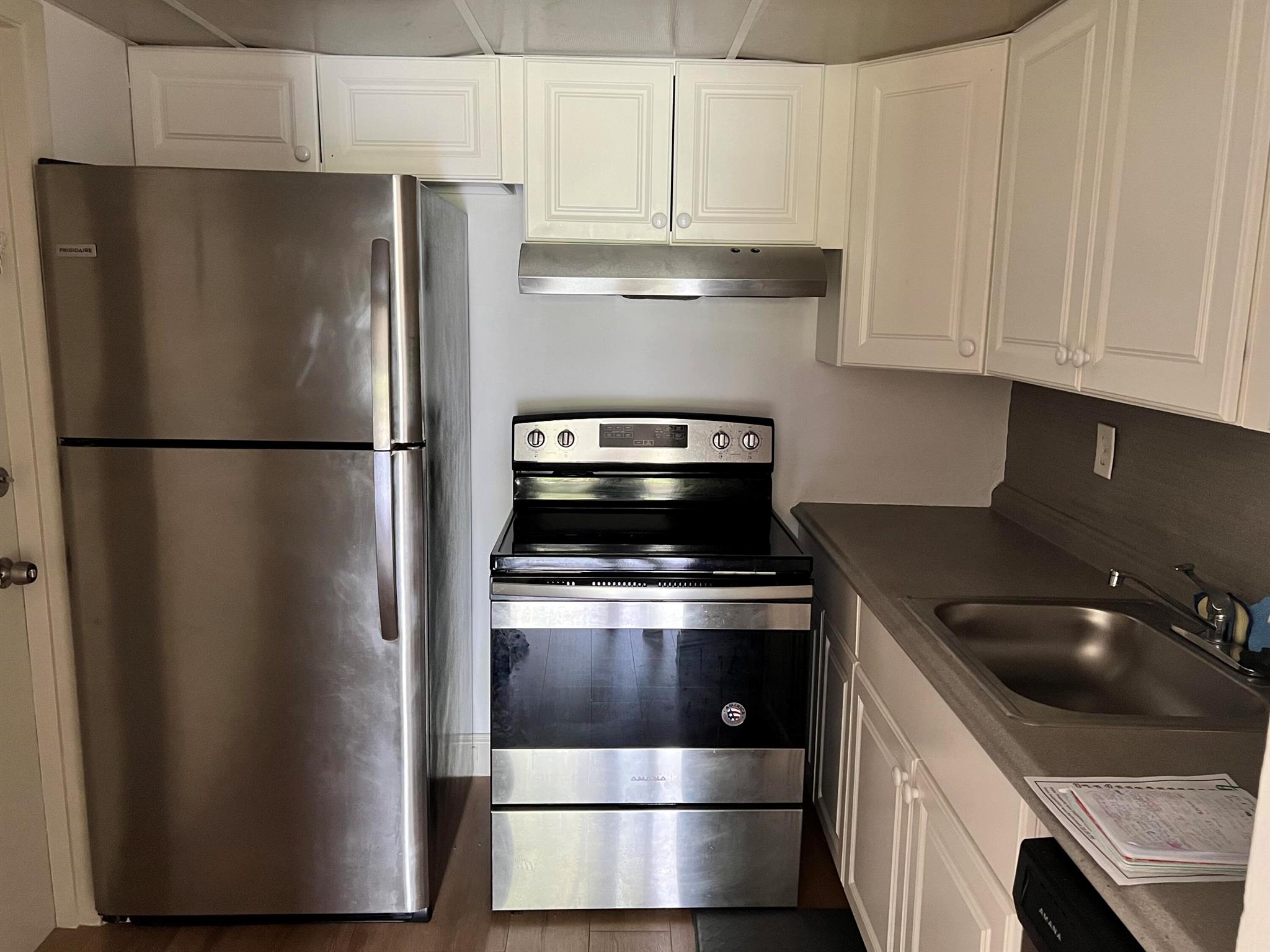 SPANISH OAKS CONDO - Residential Lease