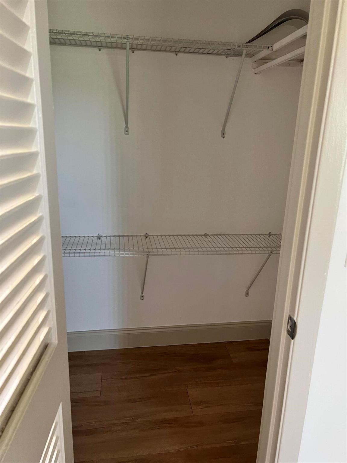 SPANISH OAKS CONDO - Residential Lease