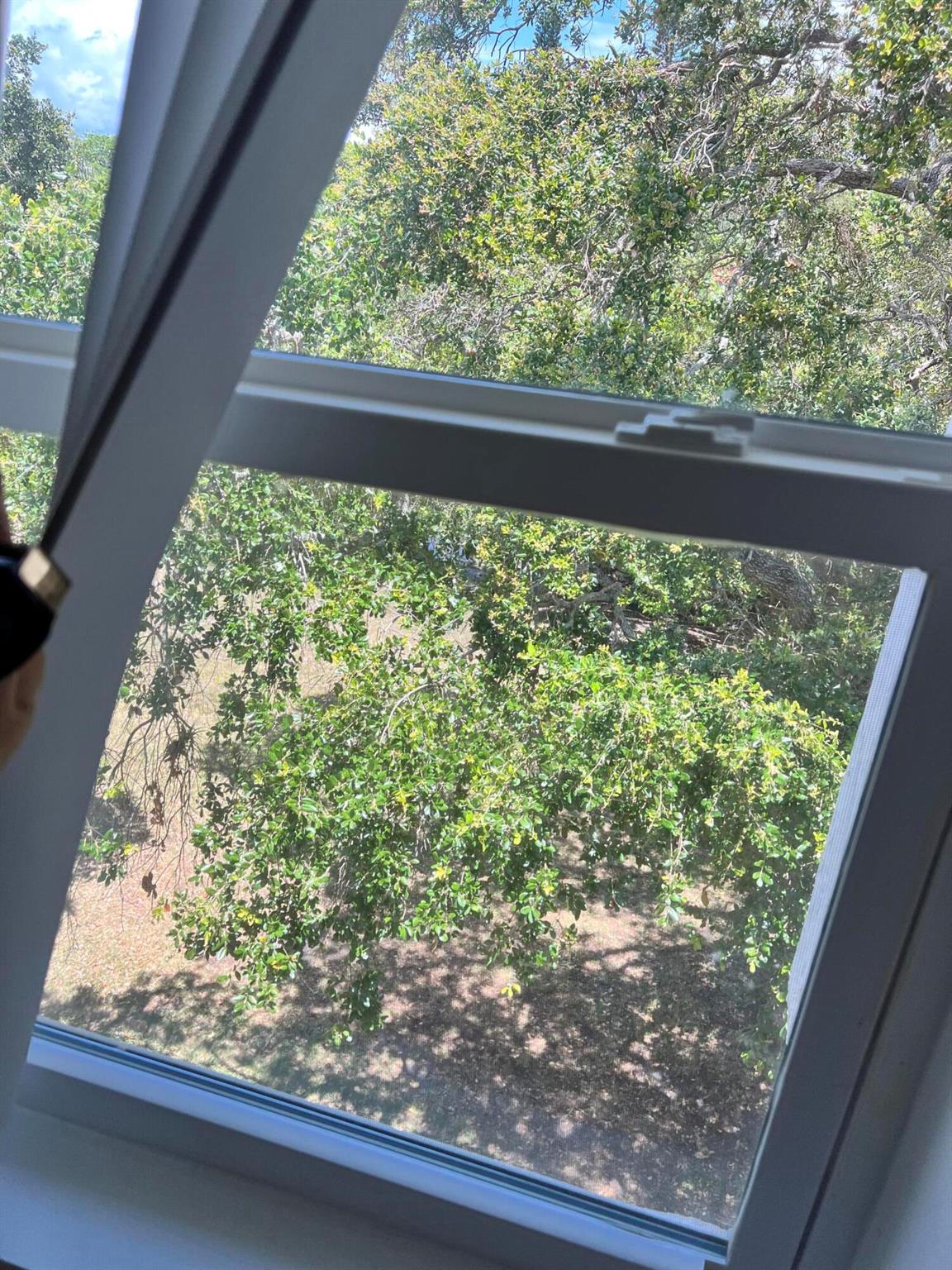 SPANISH OAKS CONDO - Residential Lease