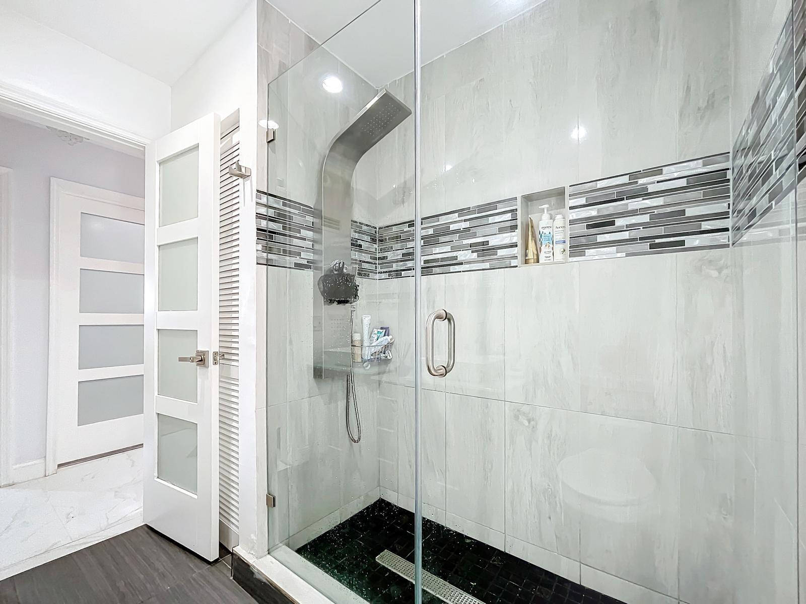 Sunrise Golf Village Sec - Residential Lease