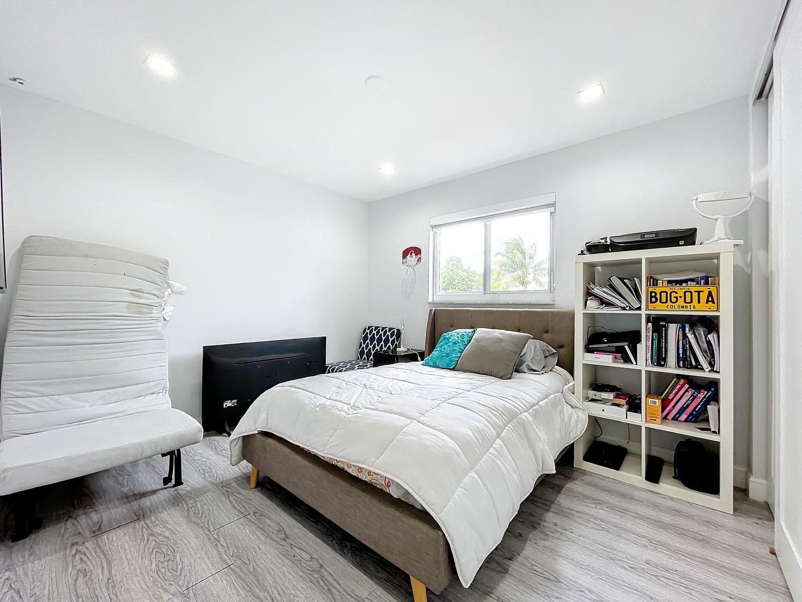 Sunrise Golf Village Sec - Residential Lease