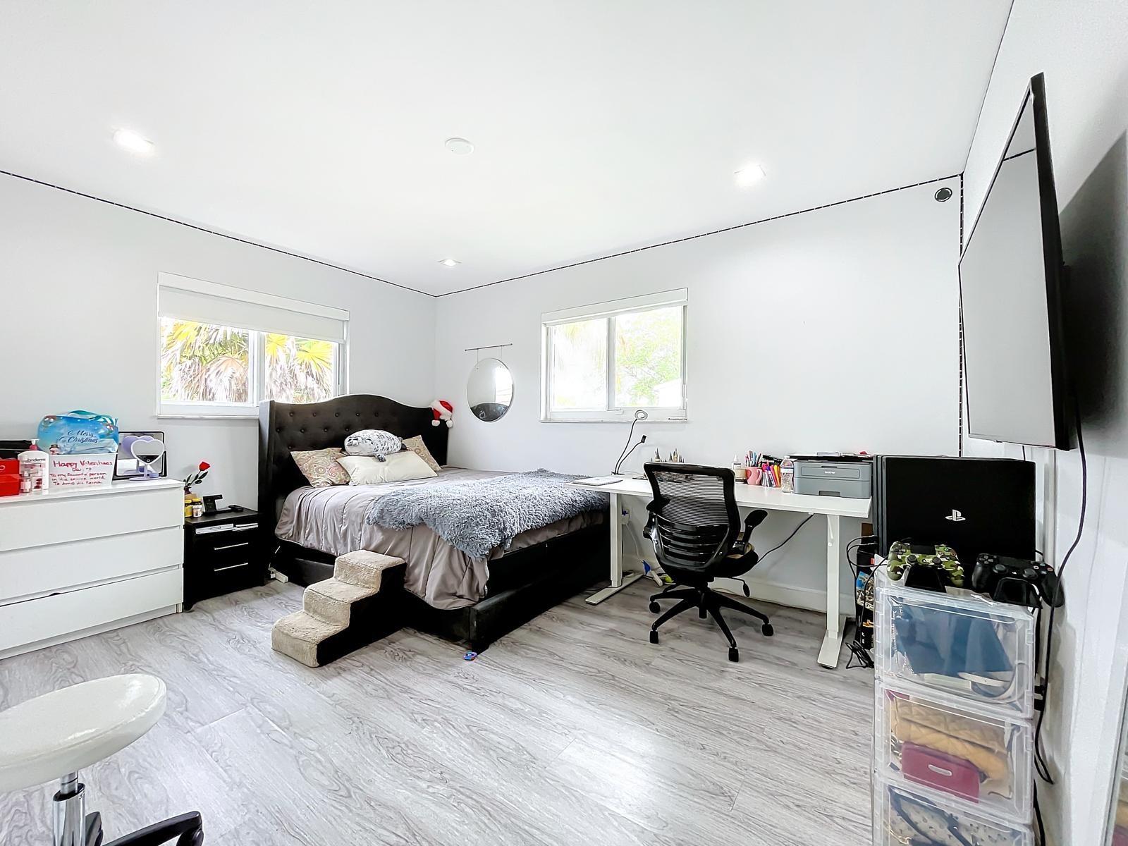 Sunrise Golf Village Sec - Residential Lease