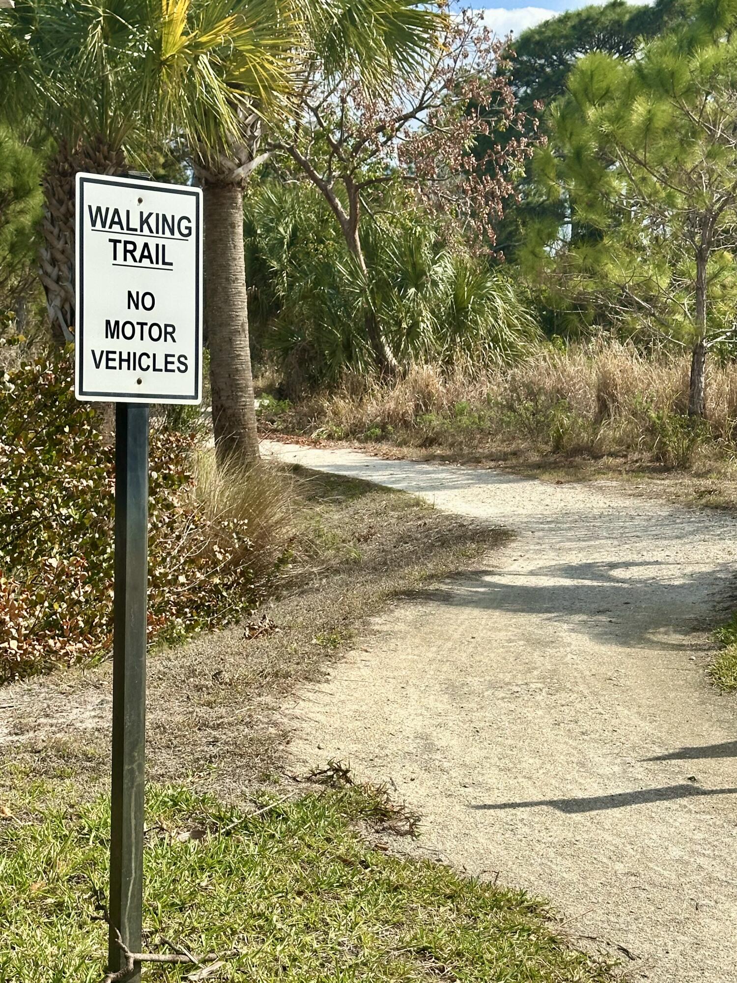 KINGSWOOD CONDO 3 - Residential