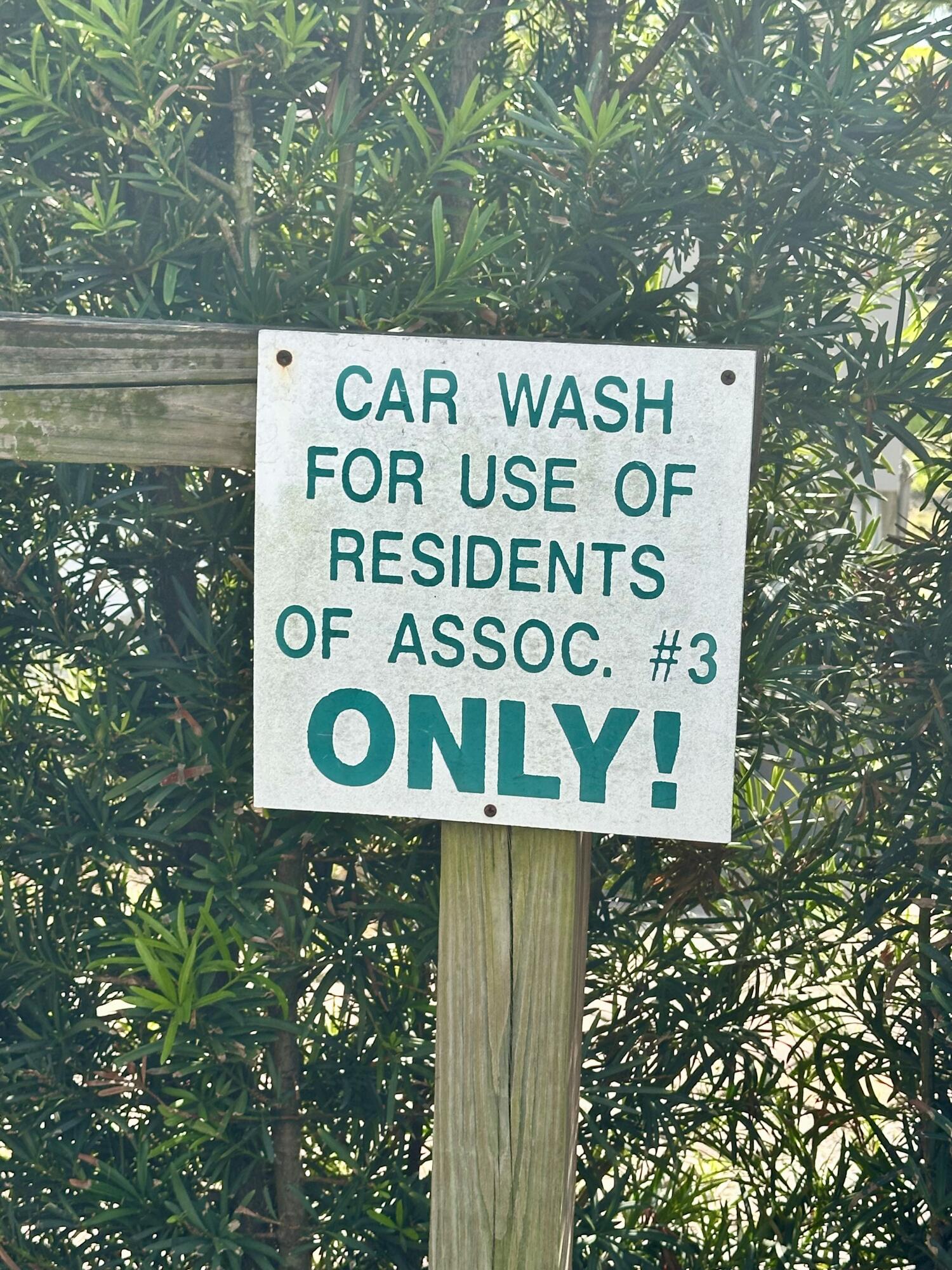 KINGSWOOD CONDO 3 - Residential